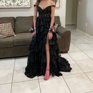 SHERRI HILL SEQUIN A-LINE PROM DRESS 55500. Used only once.